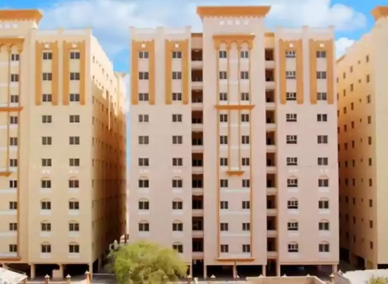Жилой Готовая недвижимость 3 спальни Н/Ф Квартира  в аренду в Аль-Садд , Доха #11469 - 1  image 